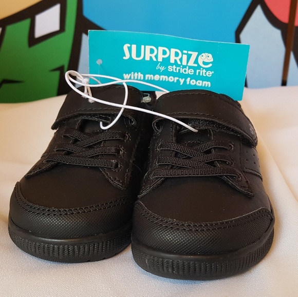 Stride Rite Other - ❎SOLD❎ Stride Rite Black UNIFORM Sneakers Tot 7